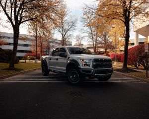 CNBC: Ford lansează pickupul electric Fathom